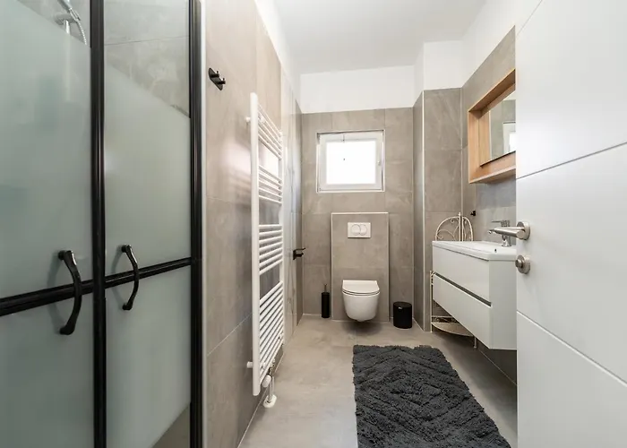 فيلة Sophia بريفلاكا